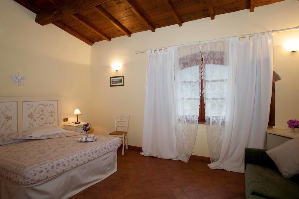 Agriturismo Le Buche Di Viesca Reggello Room photo
